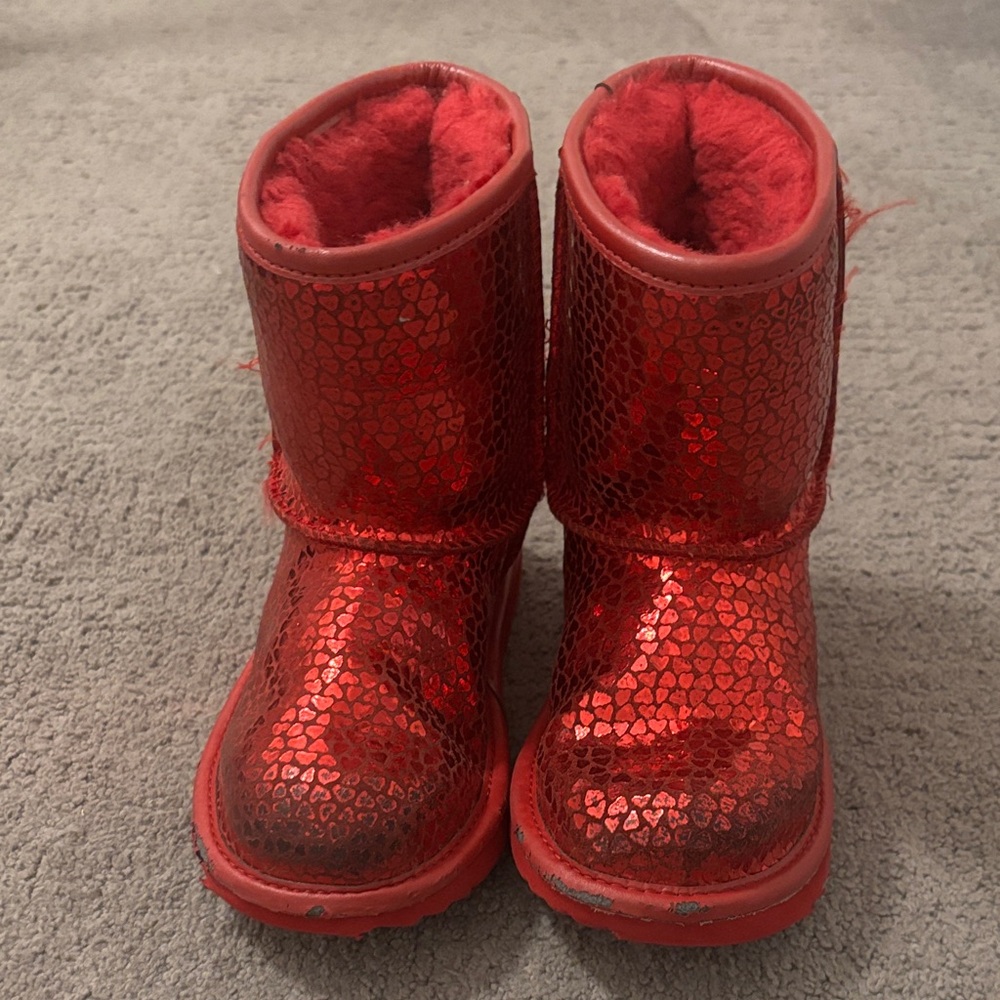 UGG Kids Red Heart Sparkle Boots